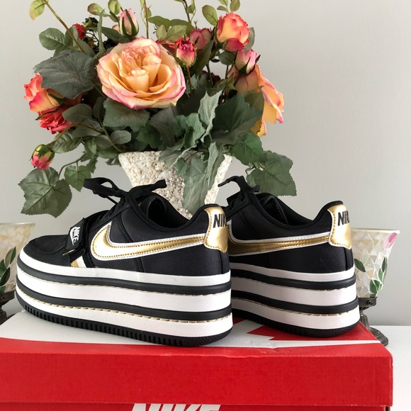 nike platform sneakers black and gold